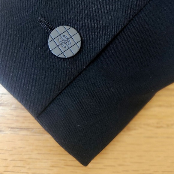 CHANEL Black Vintage Wool Suit with Jacket & Pants lined with Silk  -Size 36/US6 - Picture 11 of 16